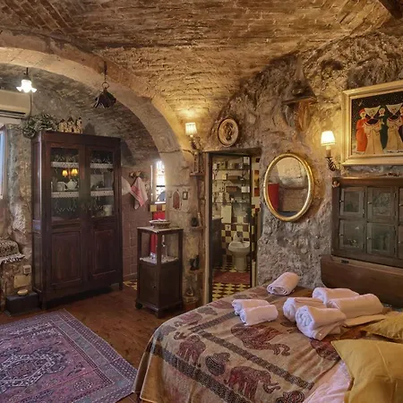 Apartment Bijoux In Centro Storico Cagliari